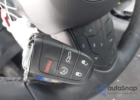 2023 Dodge Charger Scat Pack z USA, uszkodzony, nr VIN 2C3CDXGJ2PH635563